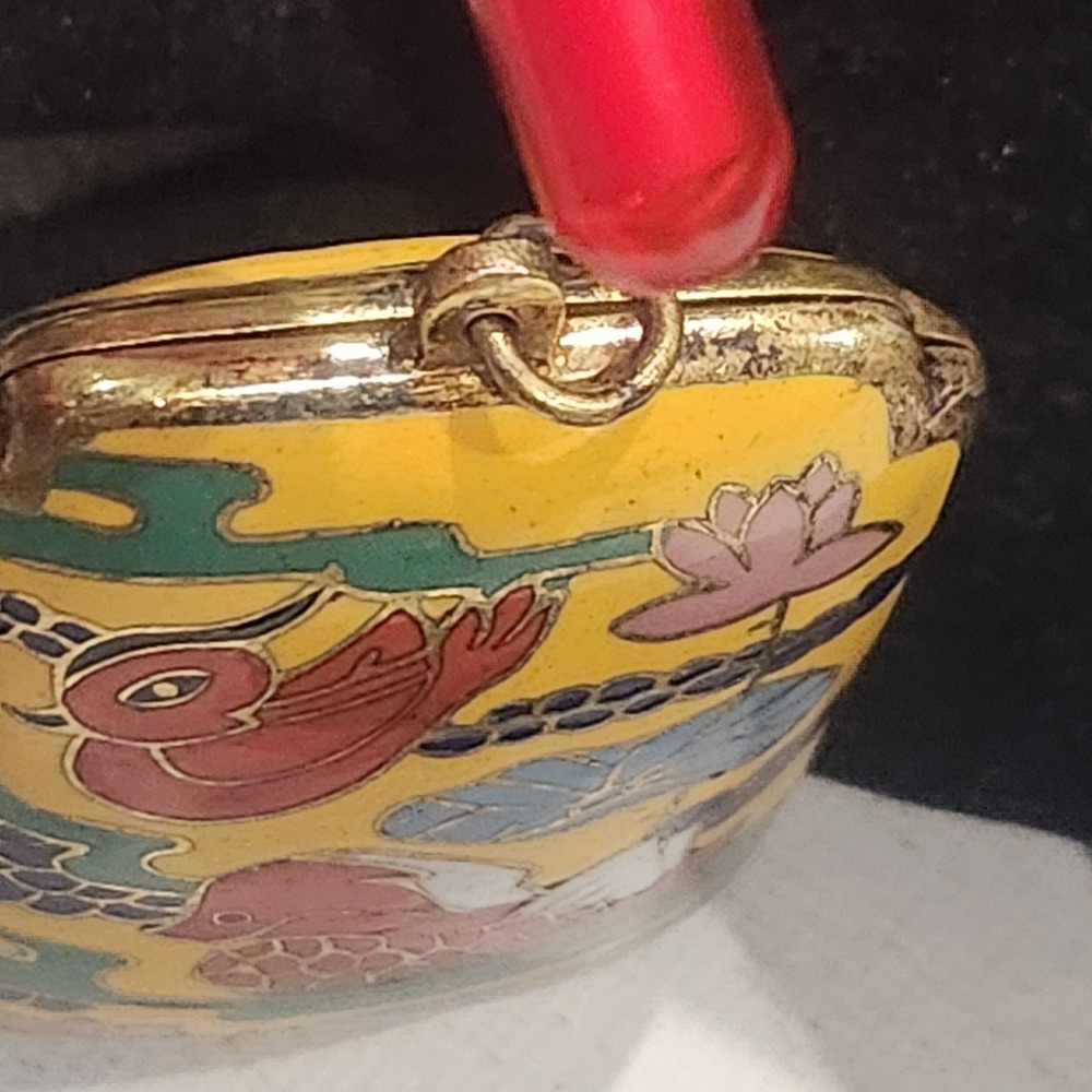 Vintage Cloisonne Locket‎ Pendant Mandarin Duck Lotus  Yellow Gold Tone - Picture 9 of 13